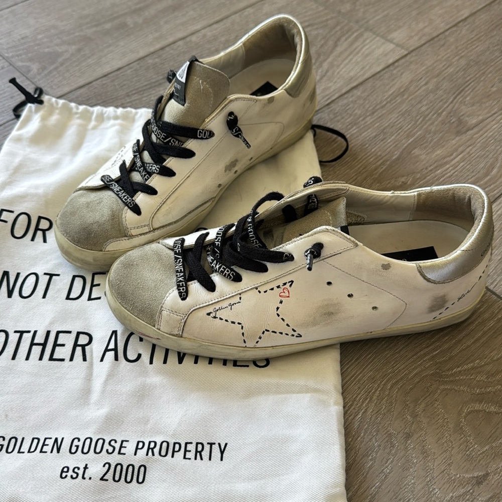 Golden Goose tennis shoes